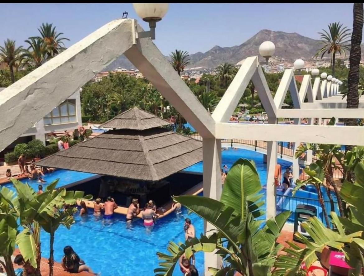 Stefys Beach Apartment Benalmadena Luaran gambar
