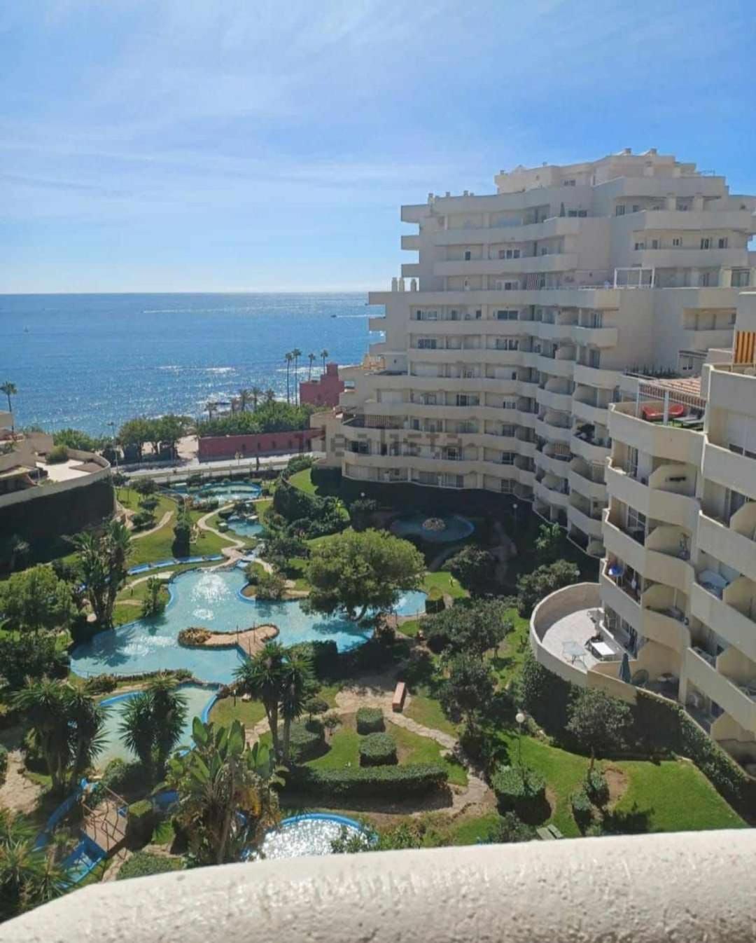 Stefys Beach Apartment Benalmadena Luaran gambar